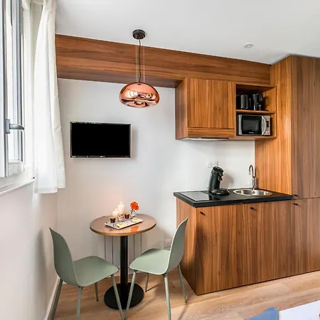 Part-dieu Gare - Homalyon Apartament *